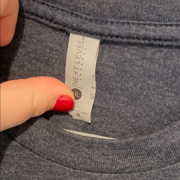 The Tonight Show with Jimmy Fallon Med Tee Short - Picture 3 of 4